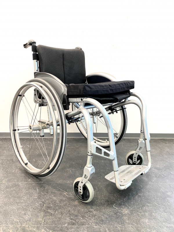 Starr-Rahmen Rollstuhl  FX one (1.150)